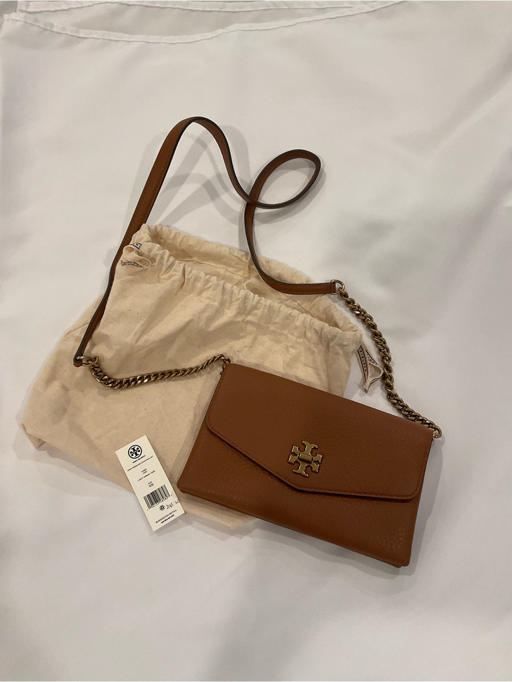 Tory Burch Kira pebbled chain wallet